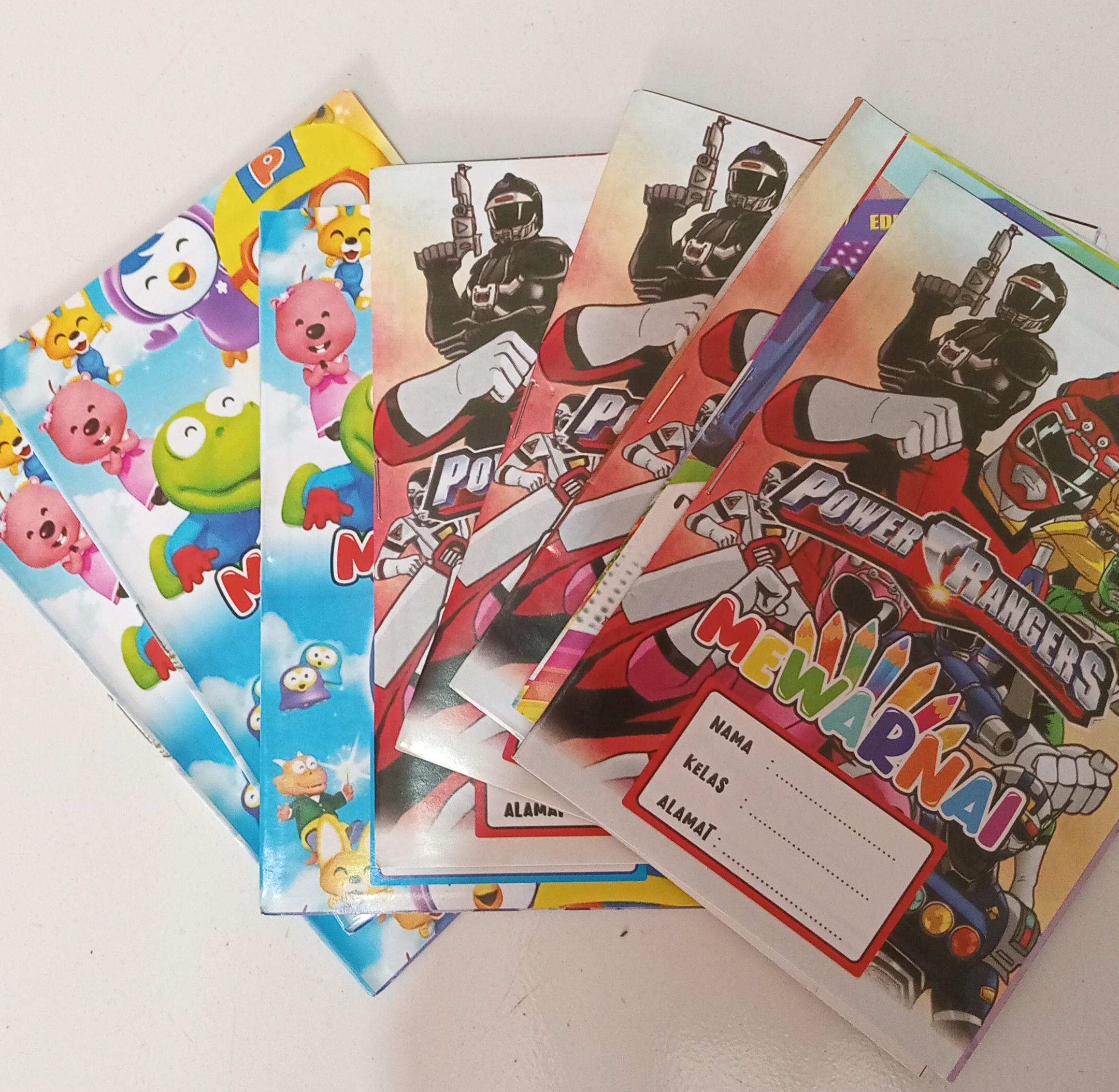 Buku Mewarnai Kecil 