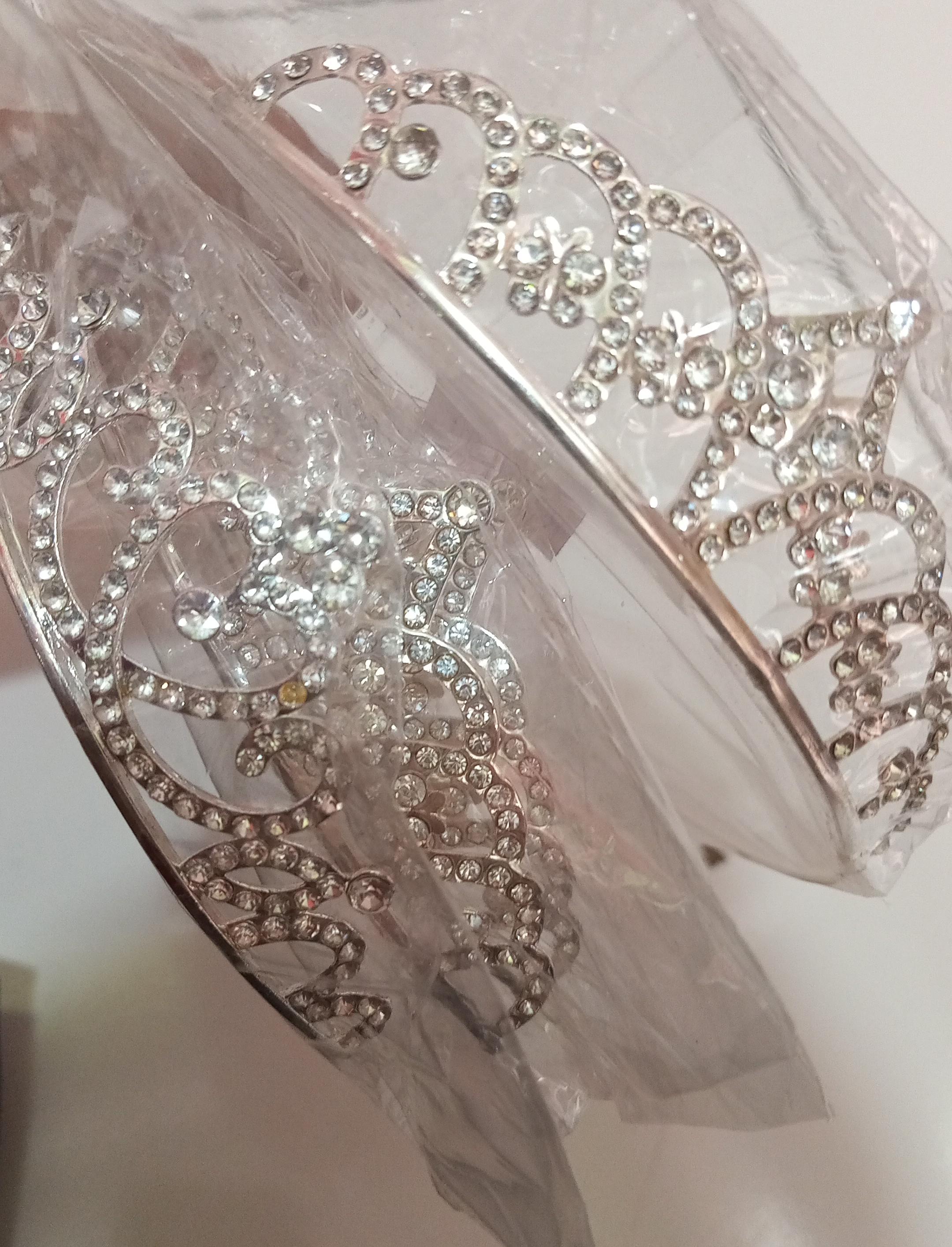 Mahkota Tiara 